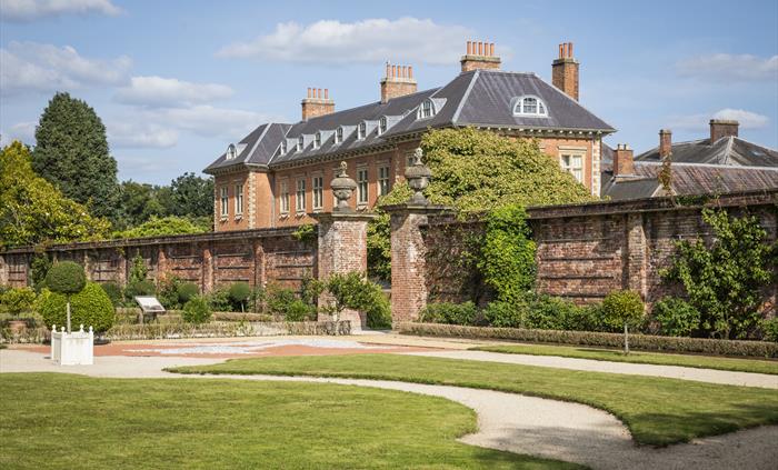 Tredegar House